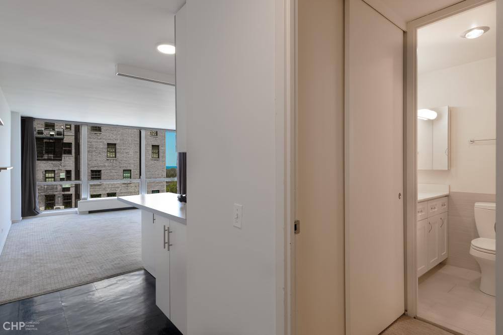 Apartment for rent at 2400 N Lakeview, Chicago, IL 60614