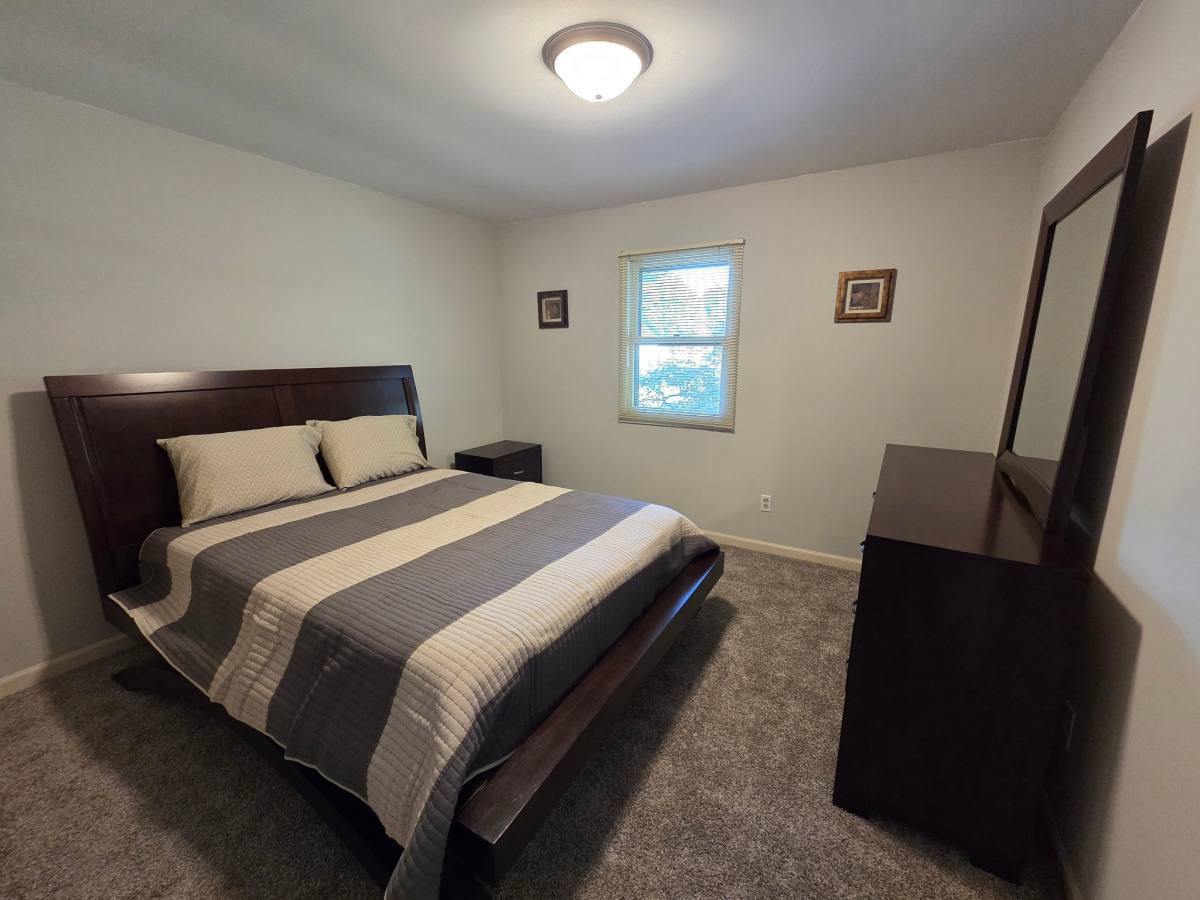 House for rent at 5721 Gardenia Dr, Newburgh, IN 47630