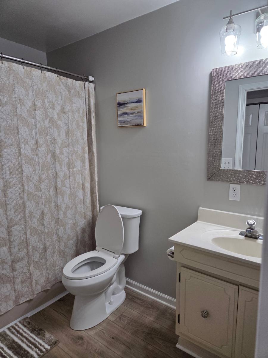House for rent at 5721 Gardenia Dr, Newburgh, IN 47630
