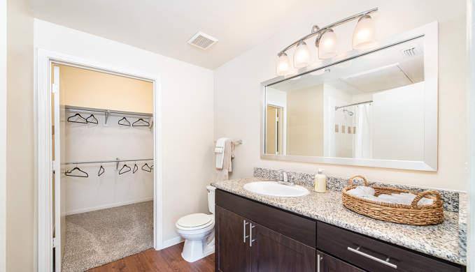 Apartment for rent at 302 Gray St, Houston, TX 77002