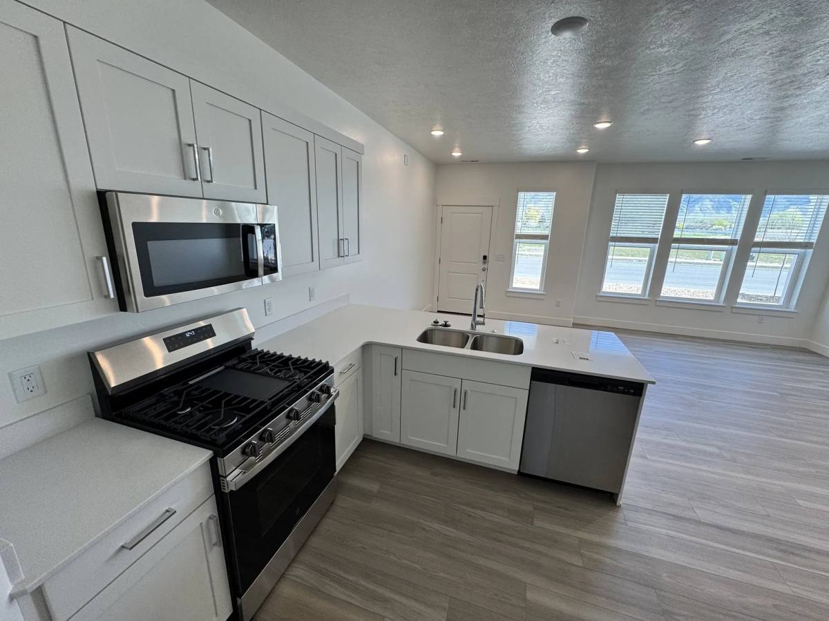 Townhouse for rent at 526 S 1215 W, Logan, UT 84321
