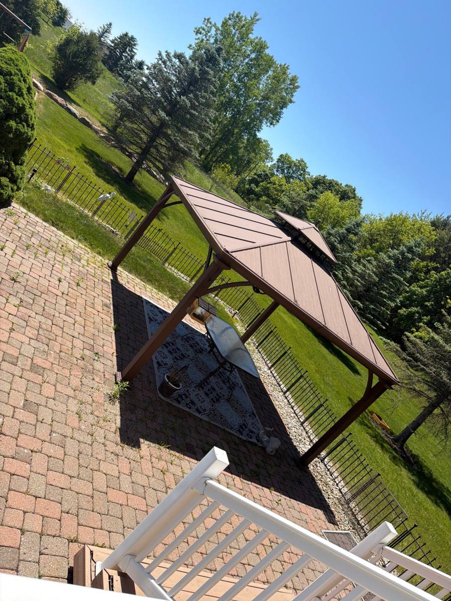 House for rent at 7511 Hill Rd, Swartz Creek, MI 48473