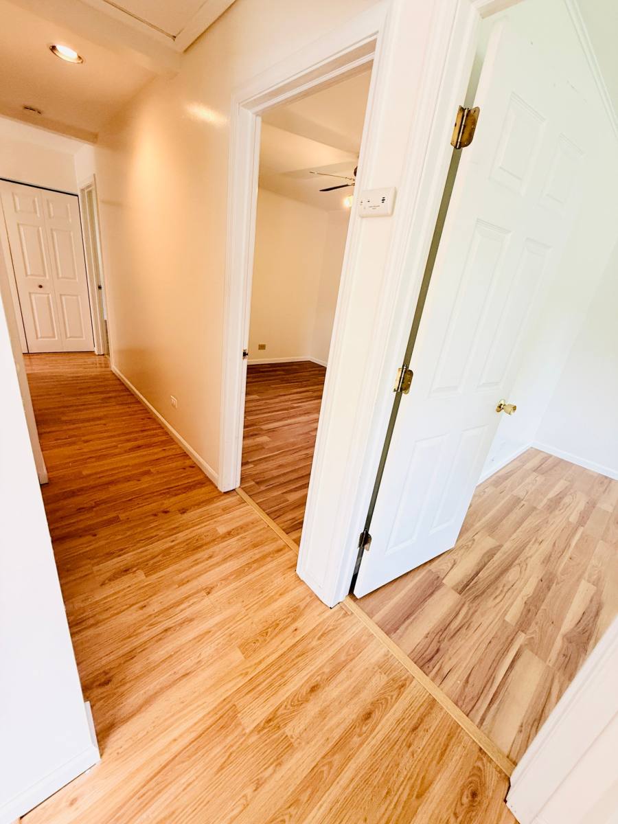 House for rent at 2904 Stork Court, Rolling Meadows, IL 60008