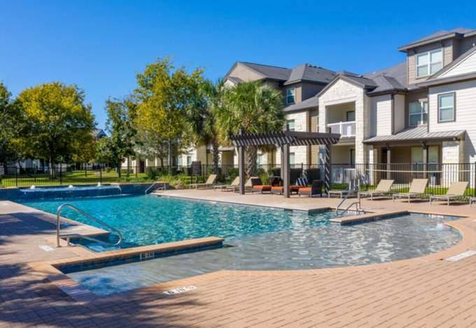 Apartment for rent at 7404 Town Center Blvd, Rosenberg, TX 77471