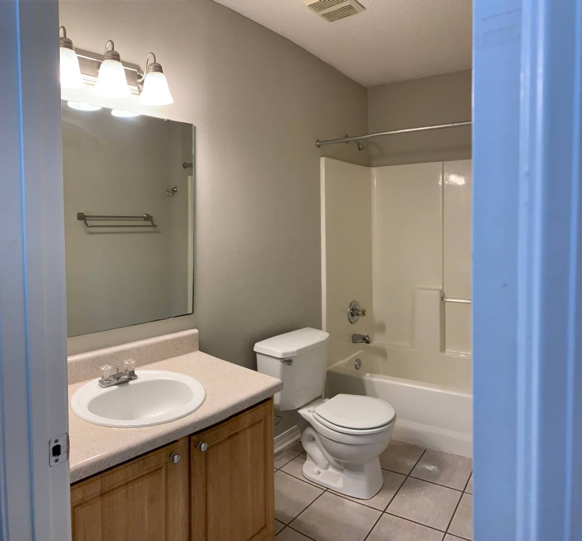 House for rent at 5957 Savannah Dr, Milton, FL 32570