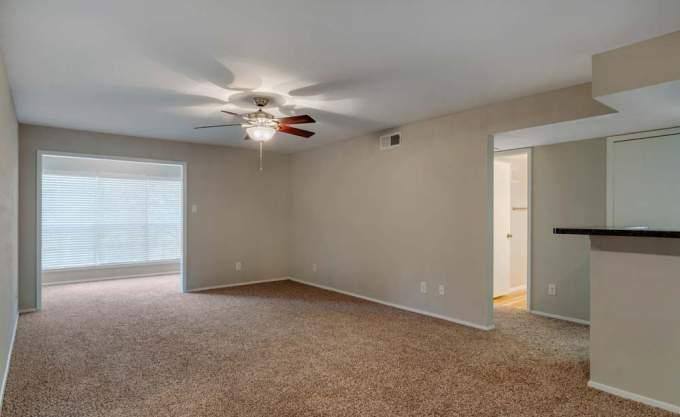 Apartment for rent at 2222 Settlers Way Blvd, Sugar Land, TX 77478