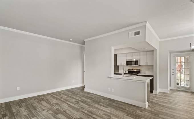 Apartment for rent at 6969 Hollister Rd, Houston, TX 77040
