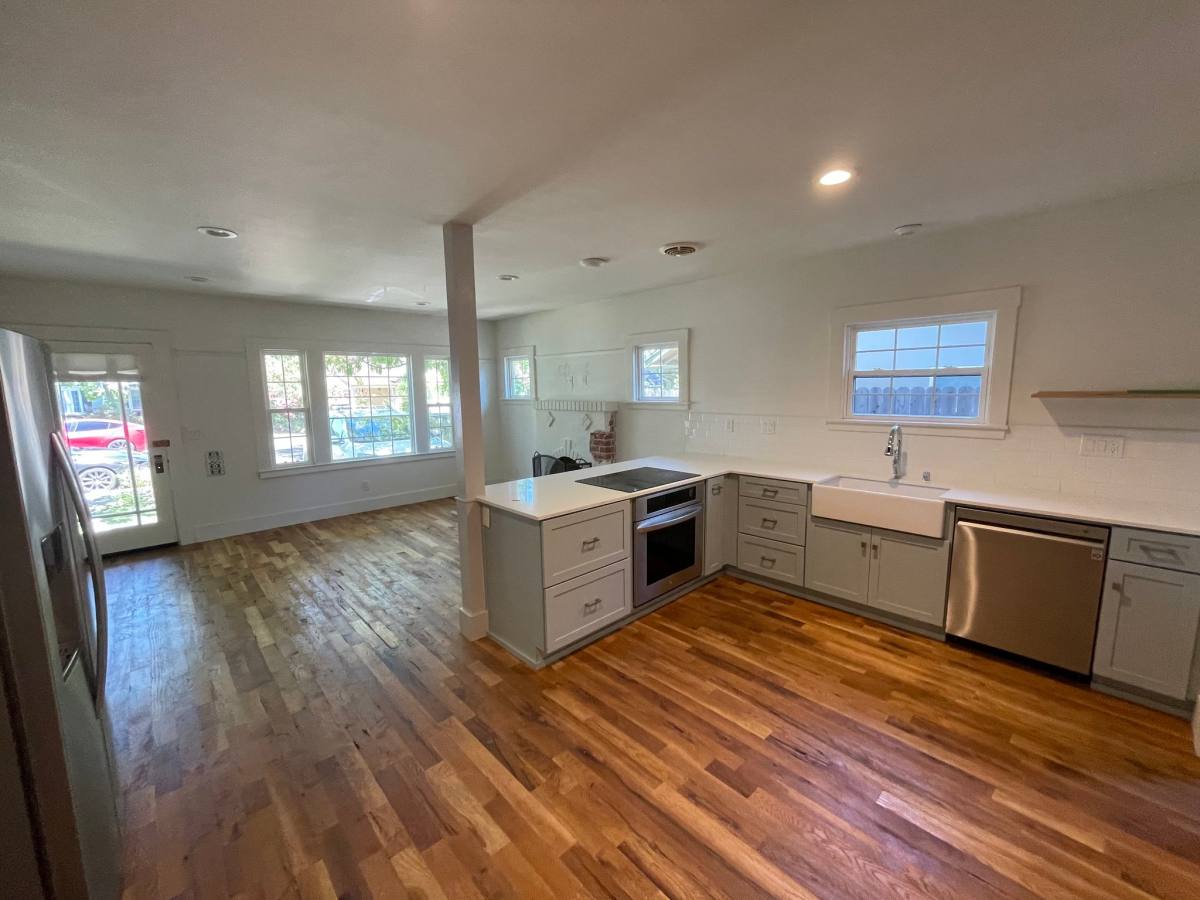 House for rent at 425 41st St, Sacramento, CA 95819