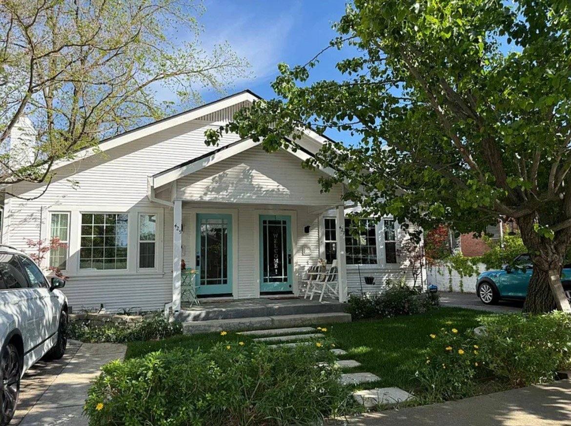 425 41st St, Sacramento, CA 95819 - House for Rent