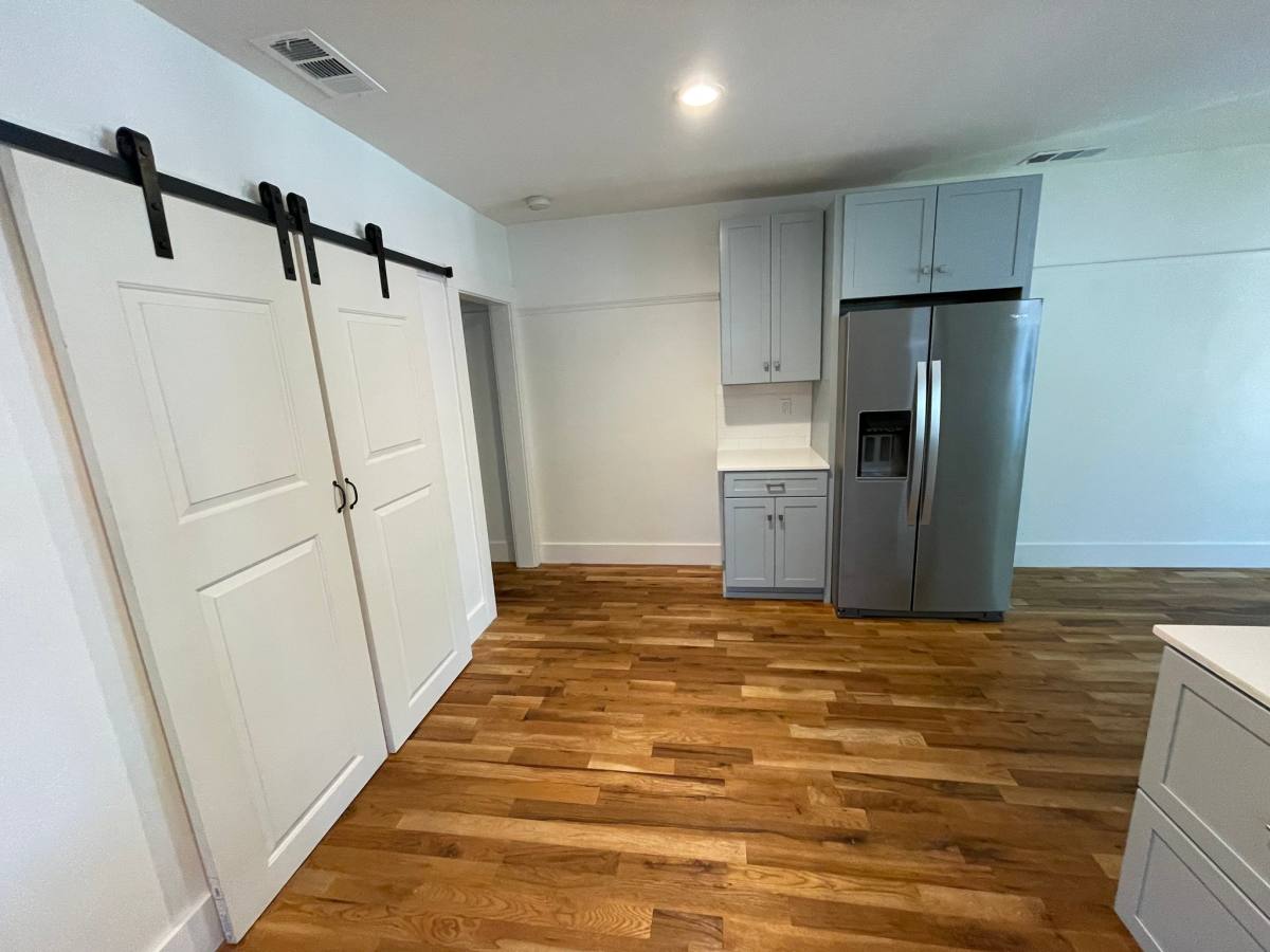 House for rent at 425 41st St, Sacramento, CA 95819