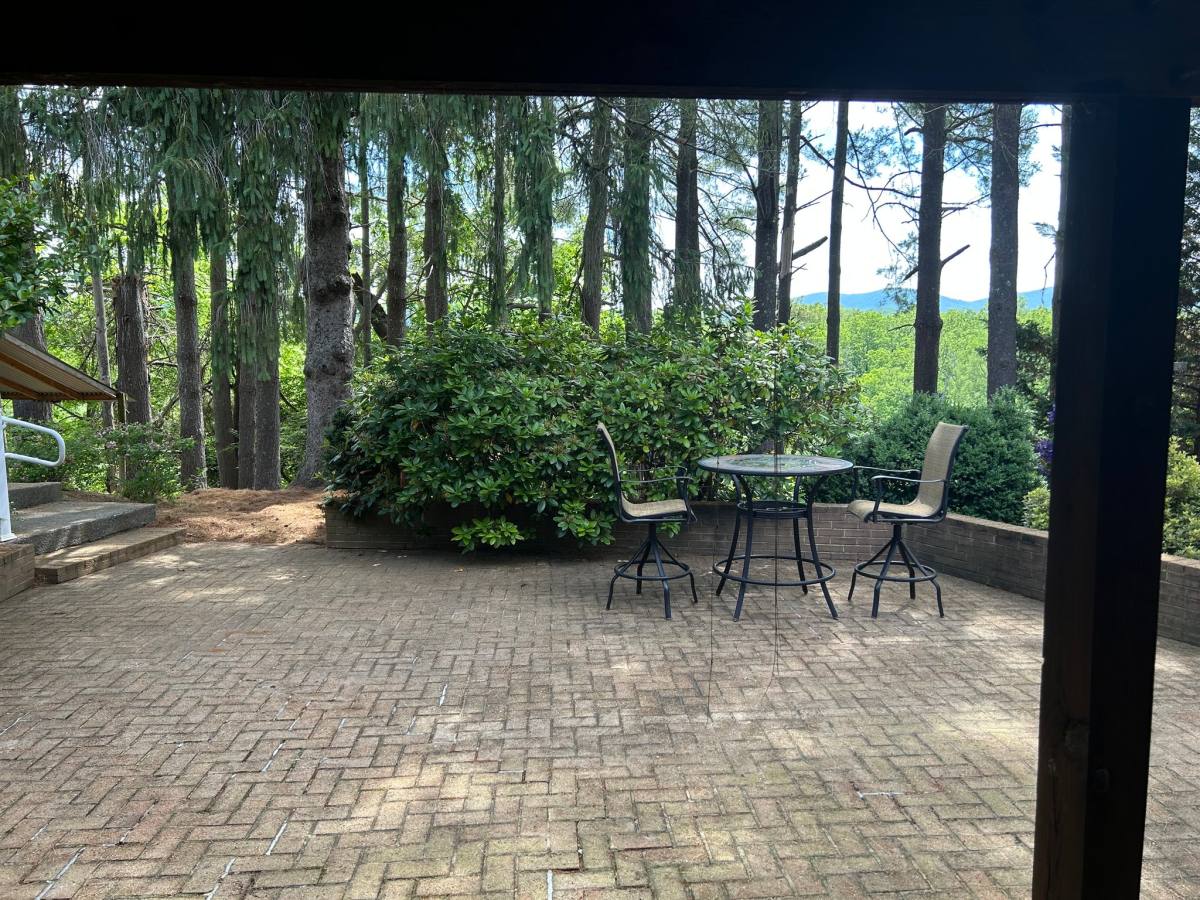 House for rent at 1541 Duke Rd, Waynesboro, VA 22980