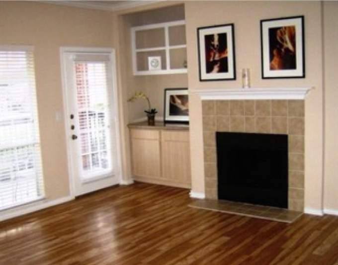 Apartment for rent at 10110 Charterwood Dr, Houston, TX 77070