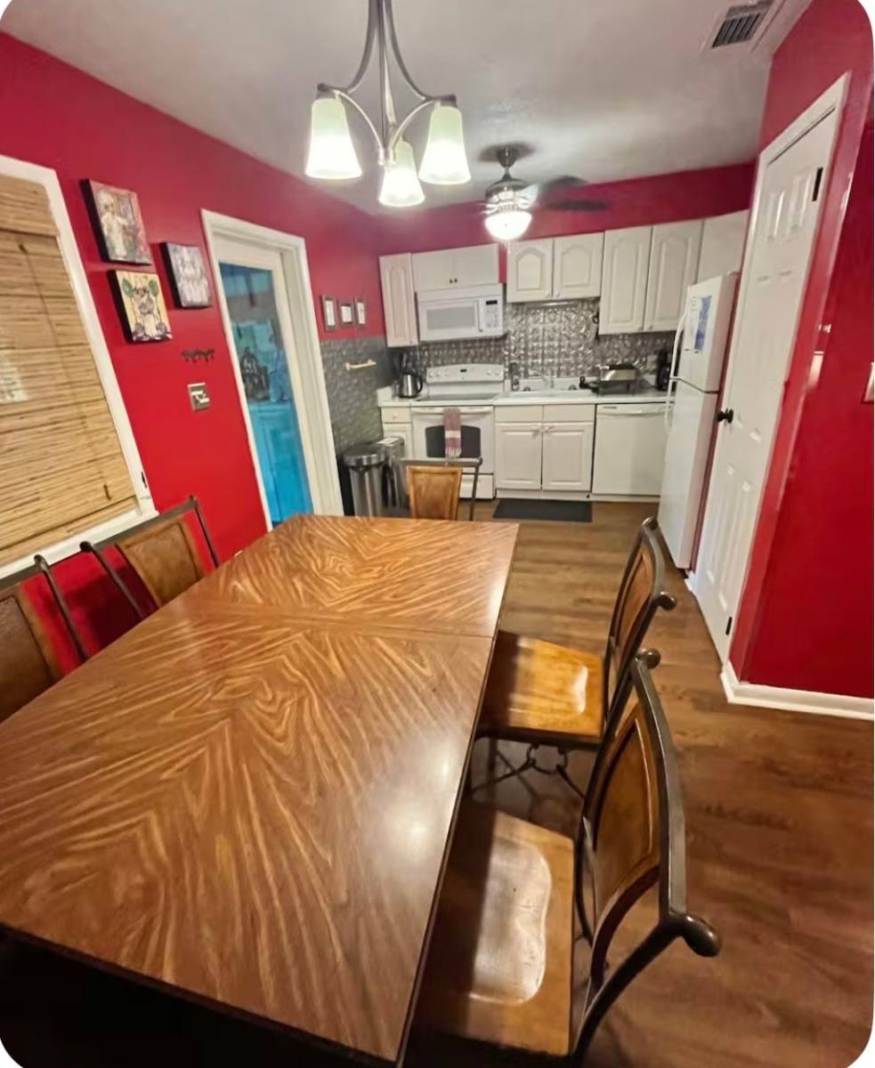 Townhouse for rent at 836 College Ave, Athens, GA 30601