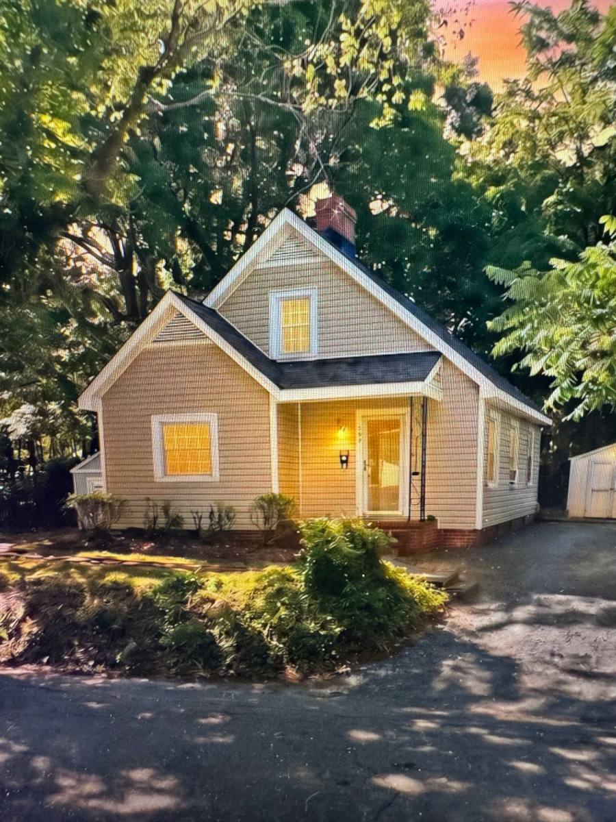 House for rent at 107 Carr St, Chapel Hill, NC 27516