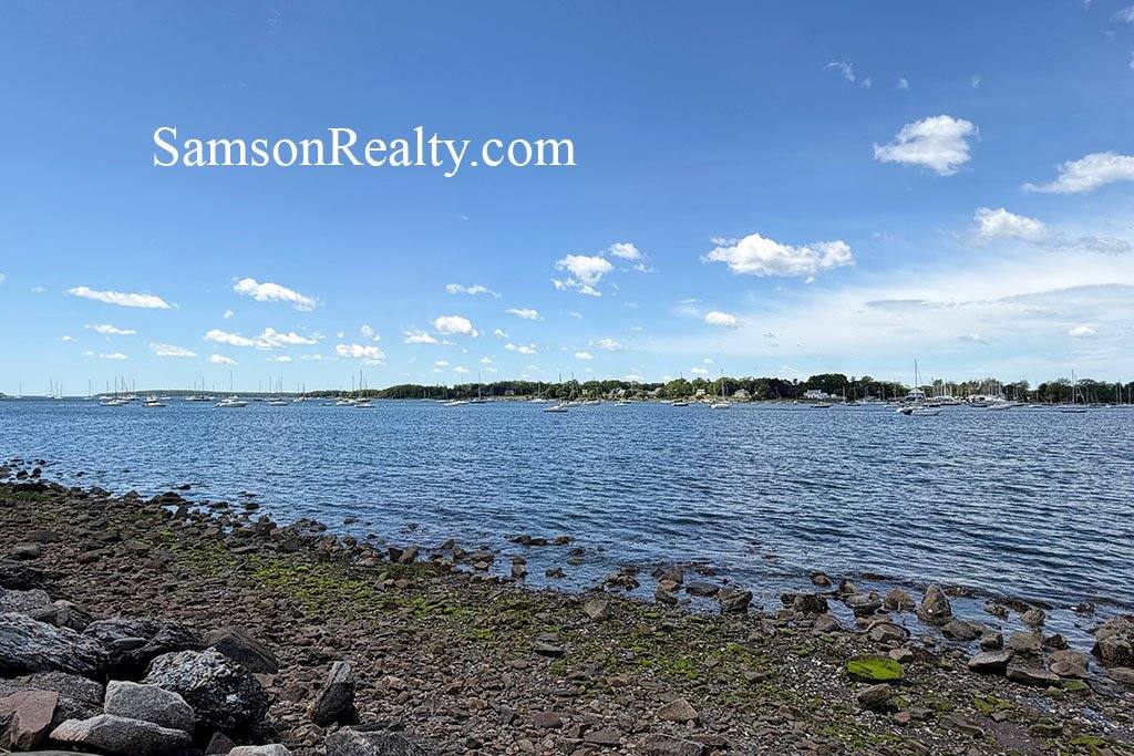 Apartment for rent at 410 Thames St #2, Bristol, RI 02809