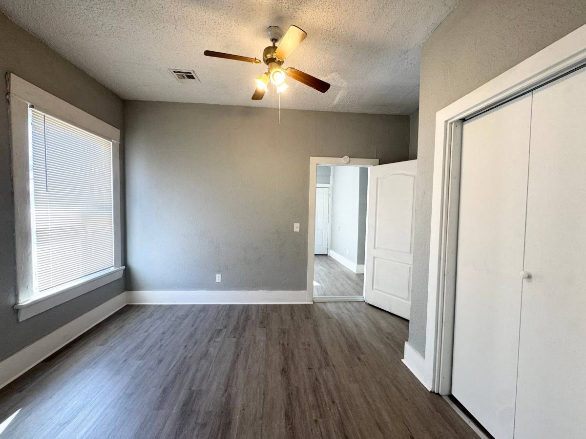 Apartment for rent at 1119 NW 9th St #A, Oklahoma City, OK 73106