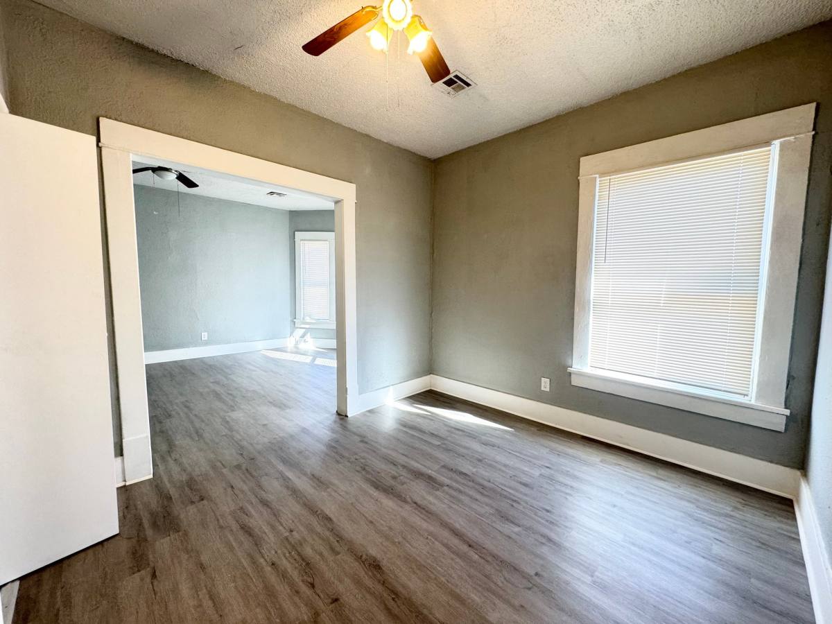Apartment for rent at 1119 NW 9th St #A, Oklahoma City, OK 73106