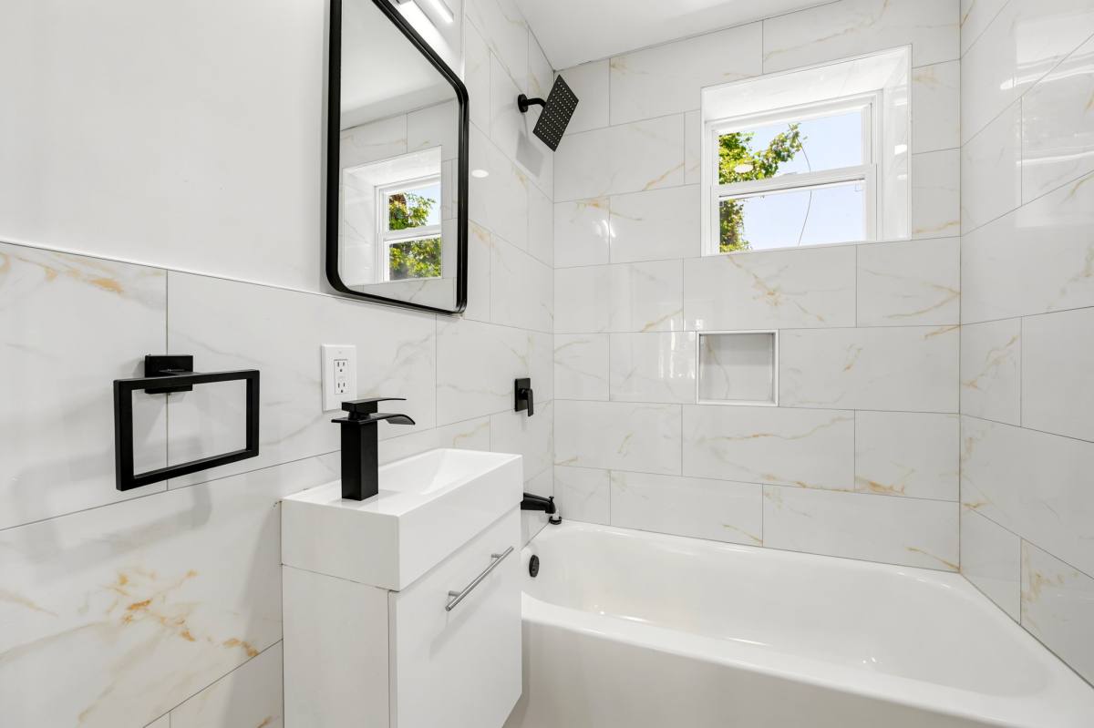 Townhouse for rent at 474 E Penn St, Philadelphia, PA 19144
