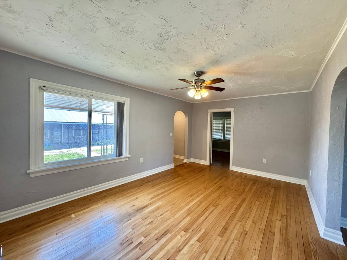 House for rent at 6005 NW 32nd St, Bethany, OK 73008