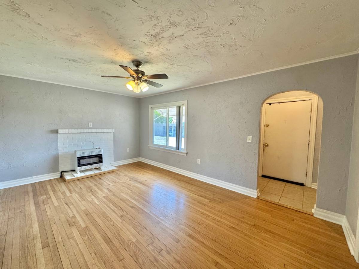 House for rent at 6005 NW 32nd St, Bethany, OK 73008