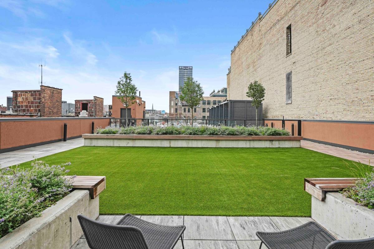 Apartment for rent at 1120 W Randolph St, Chicago, IL 60607