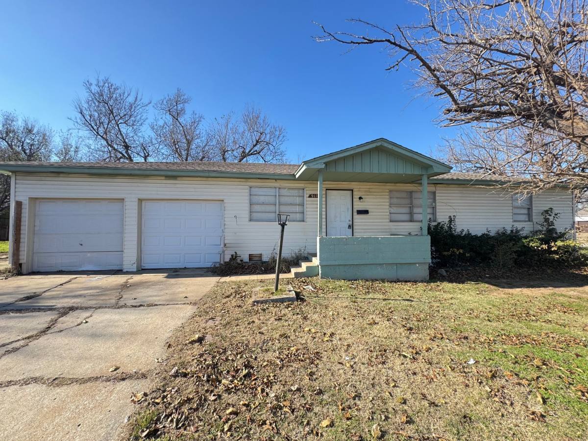 House for rent at 9111 N Walker Ave, Oklahoma City, OK 73114