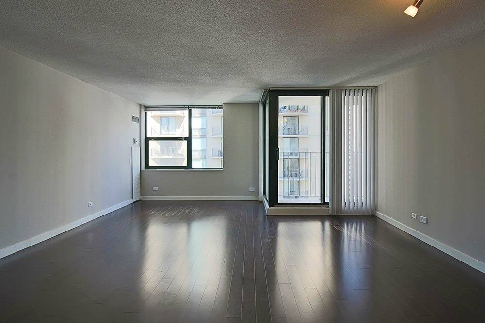 Apartment for rent at 72 W Huron St, Chicago, IL 60654