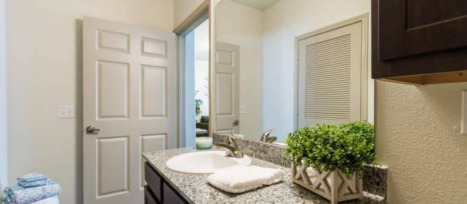Apartment for rent at 13098 Westheimer Rd, Houston, TX 77077