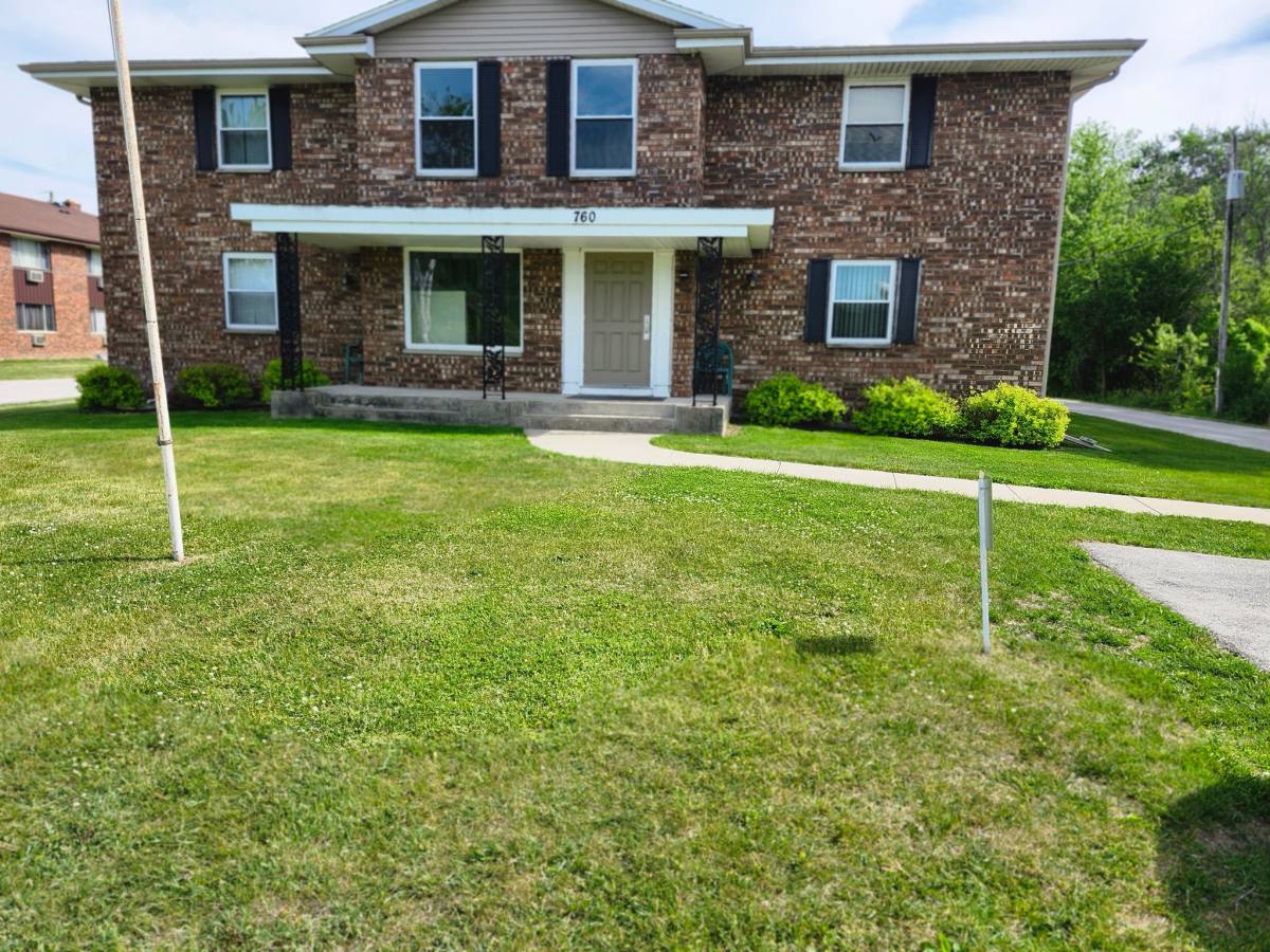 Apartment for rent at 760 W Wisconsin #2, Pewaukee, WI 53072
