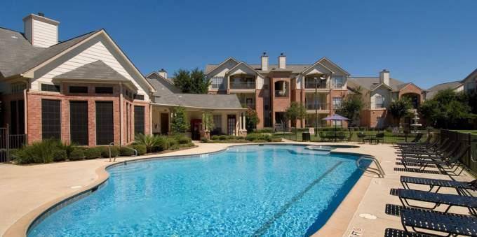 Apartment for rent at 1011 Village Square Dr, Tomball, TX 77375