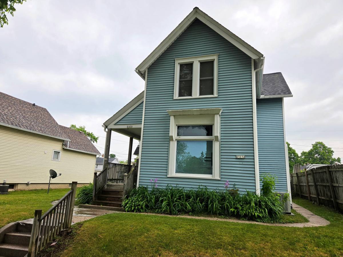 Apartment for rent at 1515 Alabama Ave, Sheboygan, WI 53081