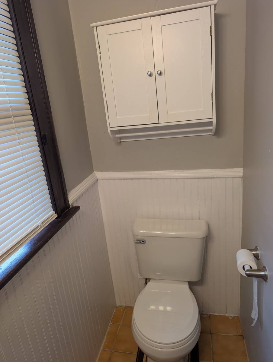 Apartment for rent at 168 Minerva St #2, Derby, CT 06418