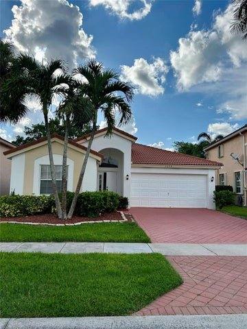 House for rent at 3694 Miramontes Circle, Wellington, FL 33414