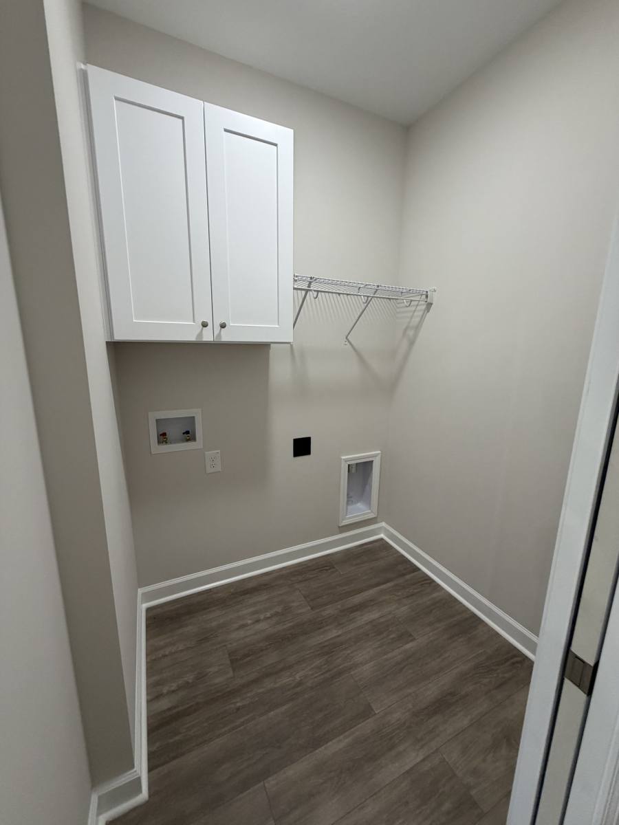 House for rent at 405 Creek's Edge Dr, Pikeville, NC 27863