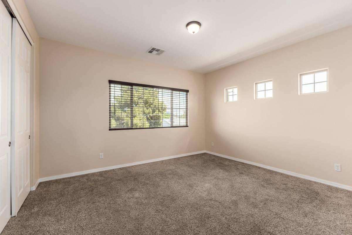 House for rent at 2338 W Sierra Vista Dr, Phoenix, AZ 85015