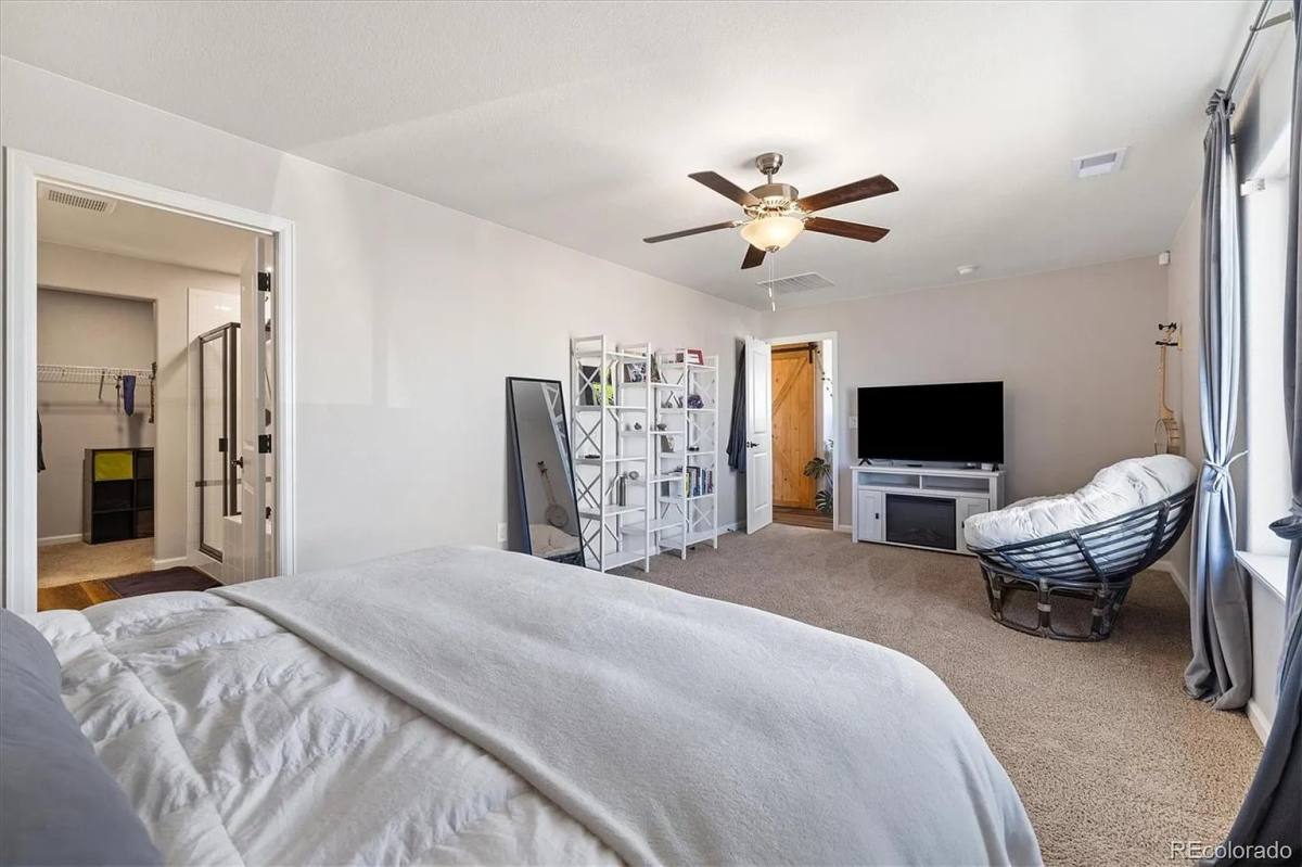 House for rent at 14860 Guernsey Dr, Mead, CO 80542