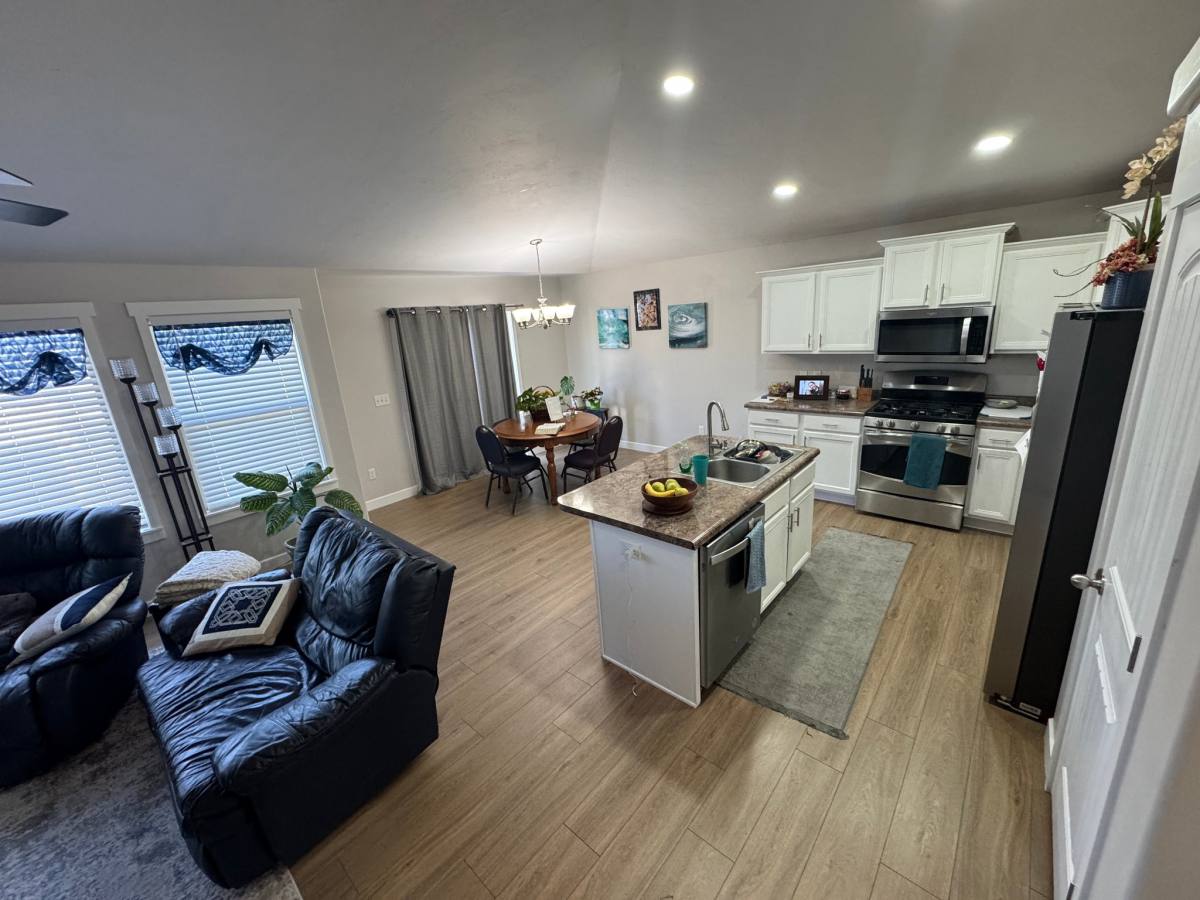 Townhouse for rent at 1089 W 530 N, Orem, UT 84057