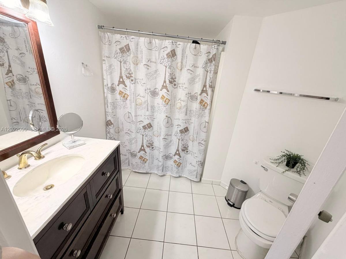 Apartment for rent at 9443 Fontainebleau Blvd #2, Miami, FL 33172