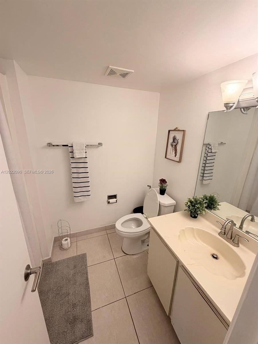Apartment for rent at 9443 Fontainebleau Blvd #2, Miami, FL 33172