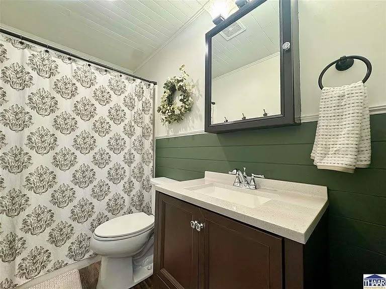 House for rent at 1683 E Springwood Dr, Sullivan, IN 47882