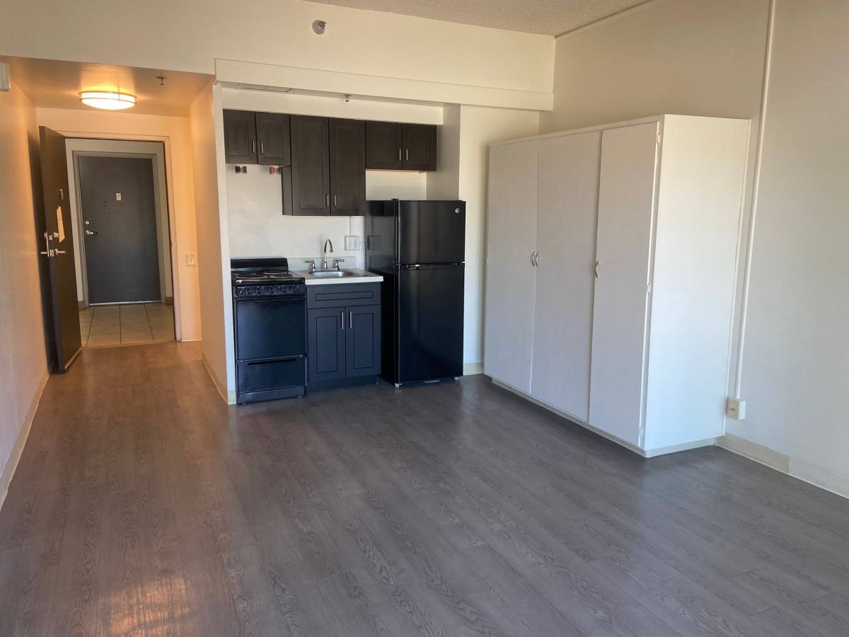 Apartment for rent at 1455 2nd Ave, San Diego, CA 92101