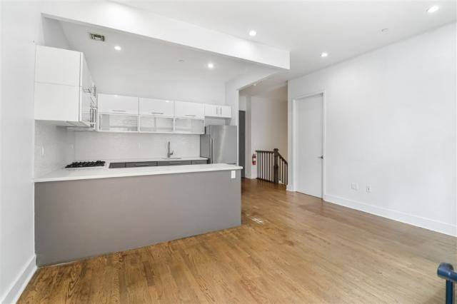 Apartment for rent at 416 E 120th St #1B, New York, NY 10035