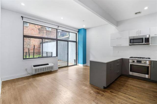 Apartment for rent at 416 E 120th St #1B, New York, NY 10035