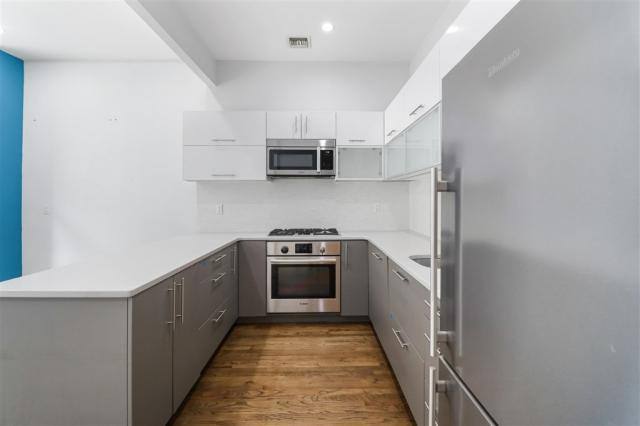 Apartment for rent at 416 E 120th St #1B, New York, NY 10035