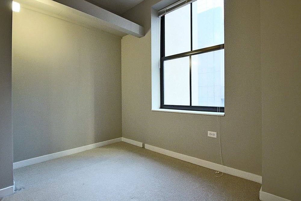 Apartment for rent at 99 W Washington St #1913, Chicago, IL 60601