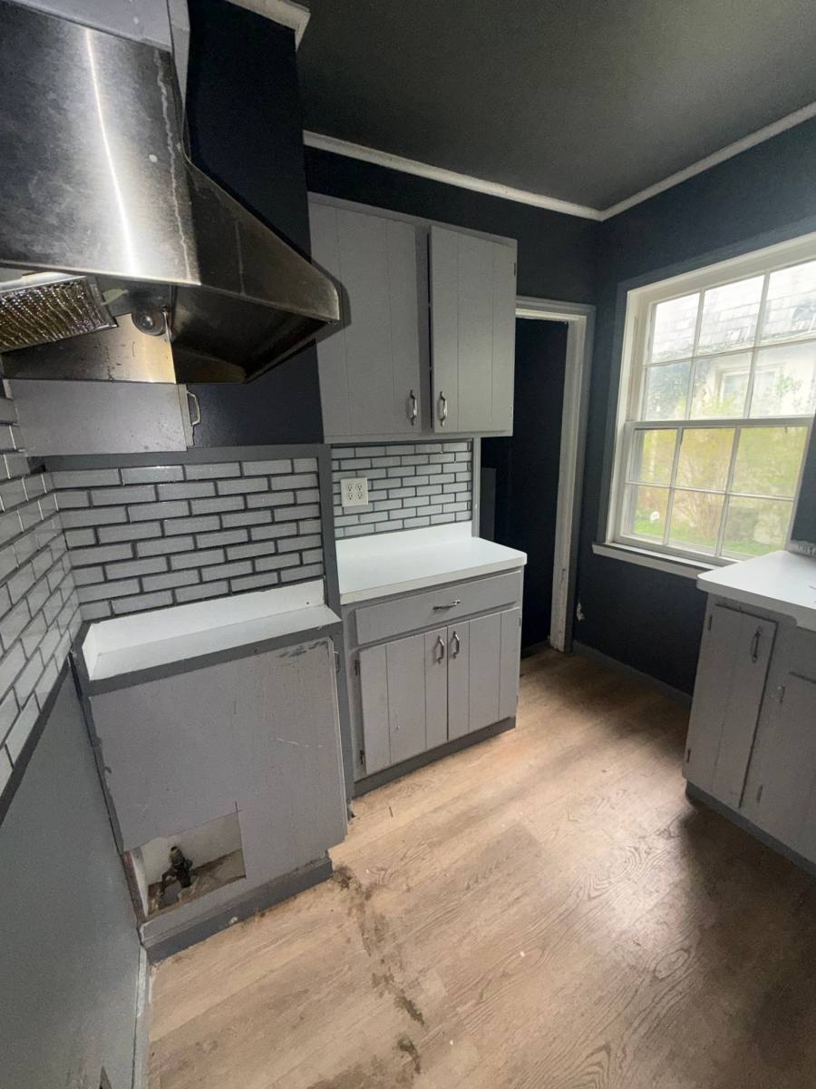 House for rent at 2023 Cadillac St, Flint, MI 48504