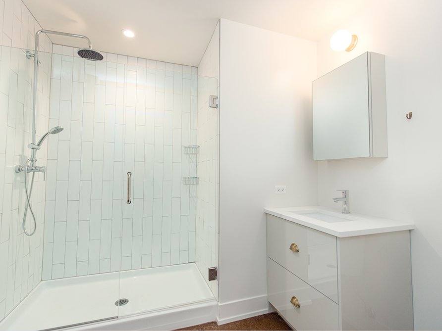 Apartment for rent at 29 E Adams St #402, Chicago, IL 60603