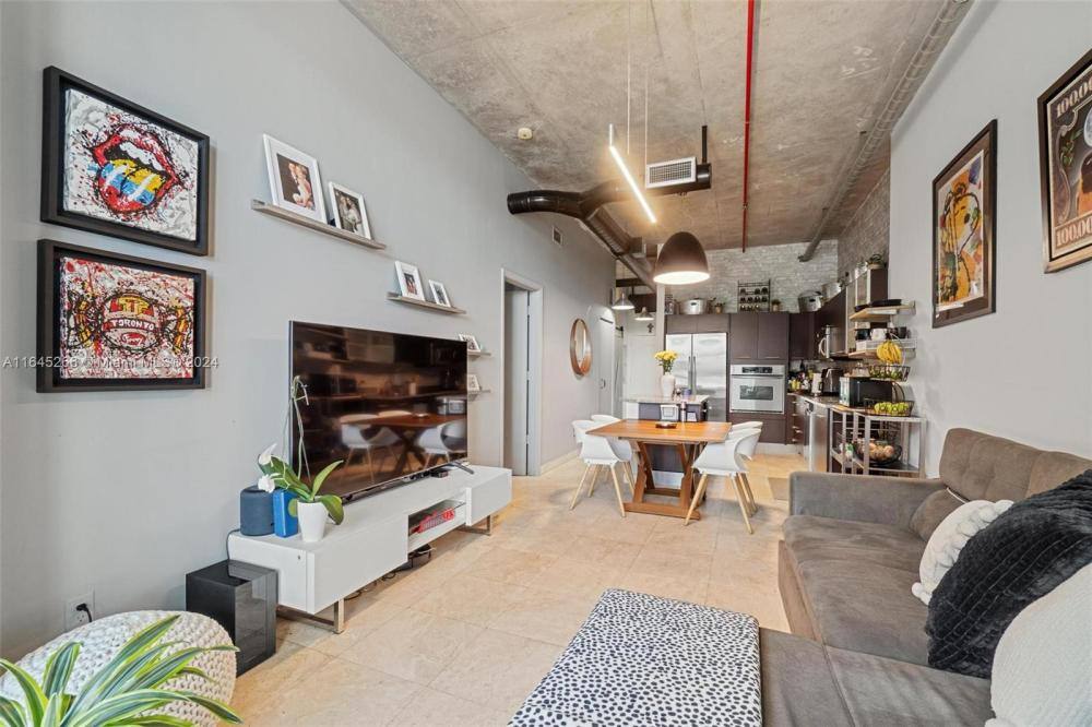 Apartment for rent at 3029 NE 188th St, Miami, FL 33180