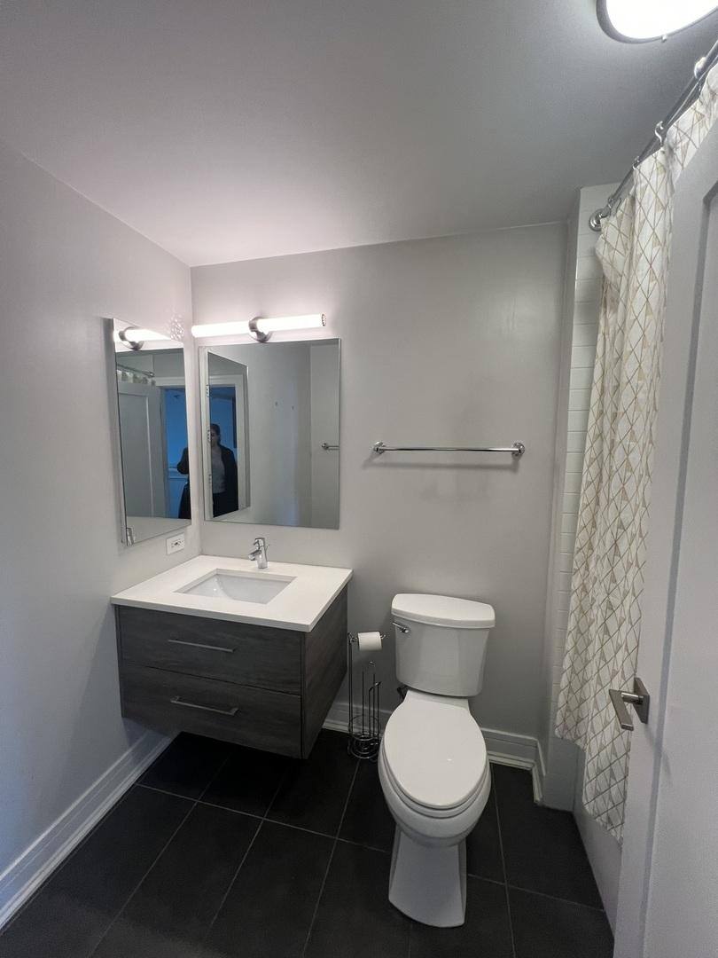 Condo for rent at 400 N Lasalle Dr #3309, Chicago, IL 60654