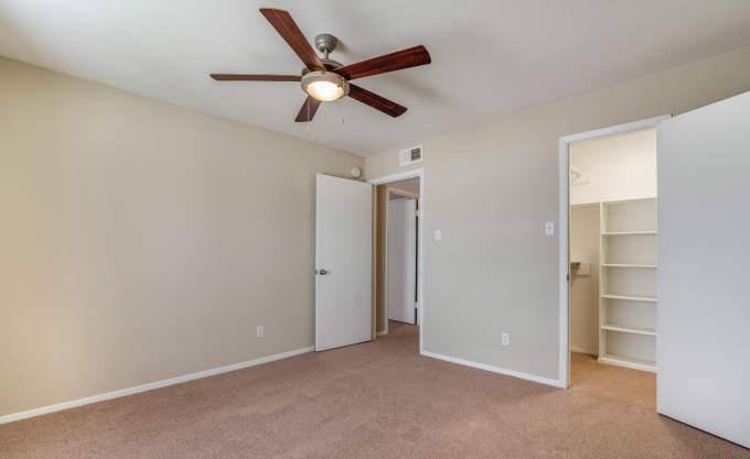Apartment for rent at 3433 W Dallas St #1047, Houston, TX 77019
